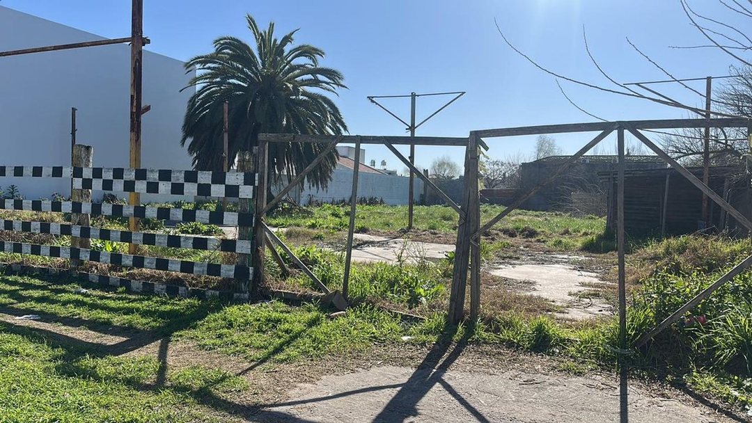 LOTE EN VENTA EN LA PLATA