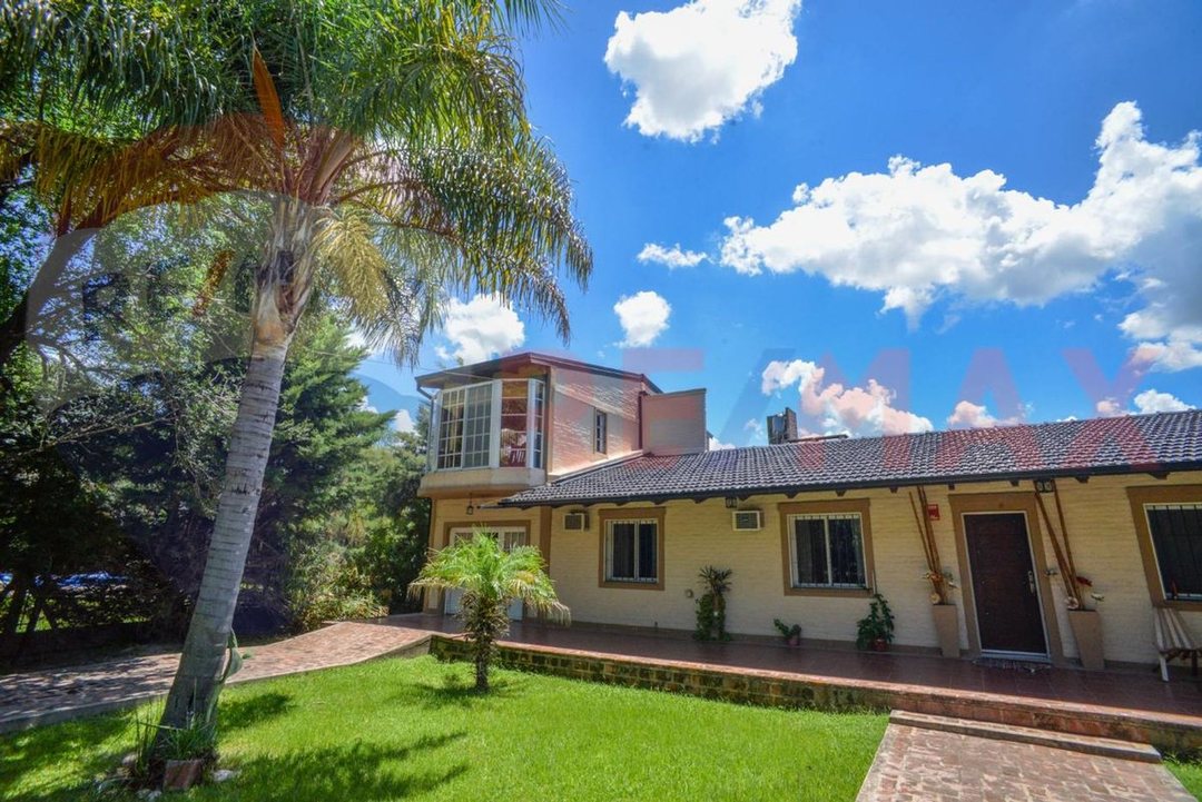 Venta Excepcional casa-quinta Altos del Sauce!!!!
