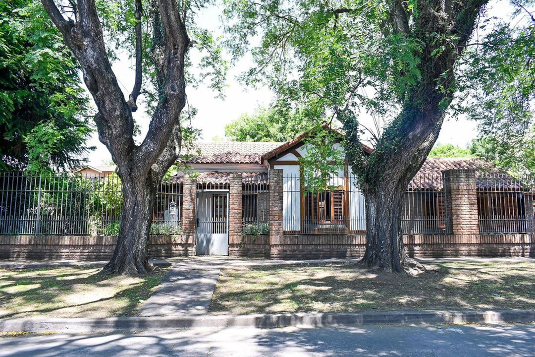 VENTA CASA COMERCIO CENTRO CALZADA