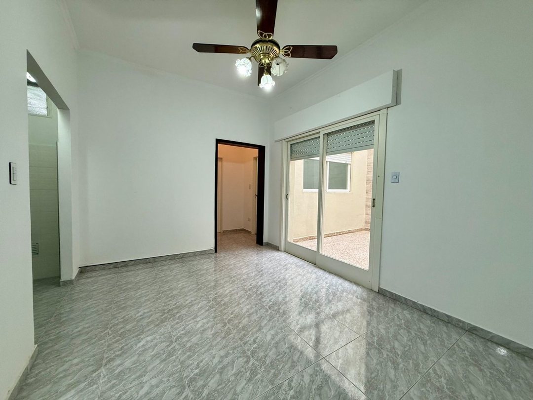 Venta PH 2 ambientes en Ciudadela