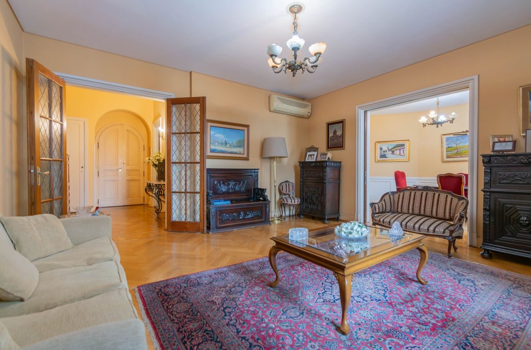 Venta departamento 5 ambientes Recoleta