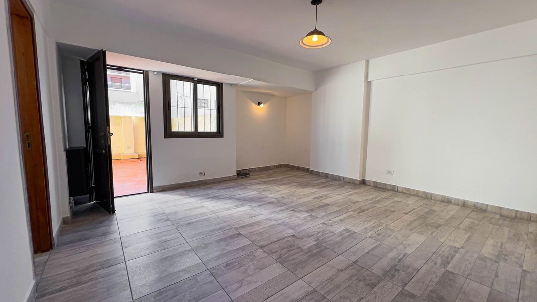 Venta Depatamento Monoambiente Centro con Cochera