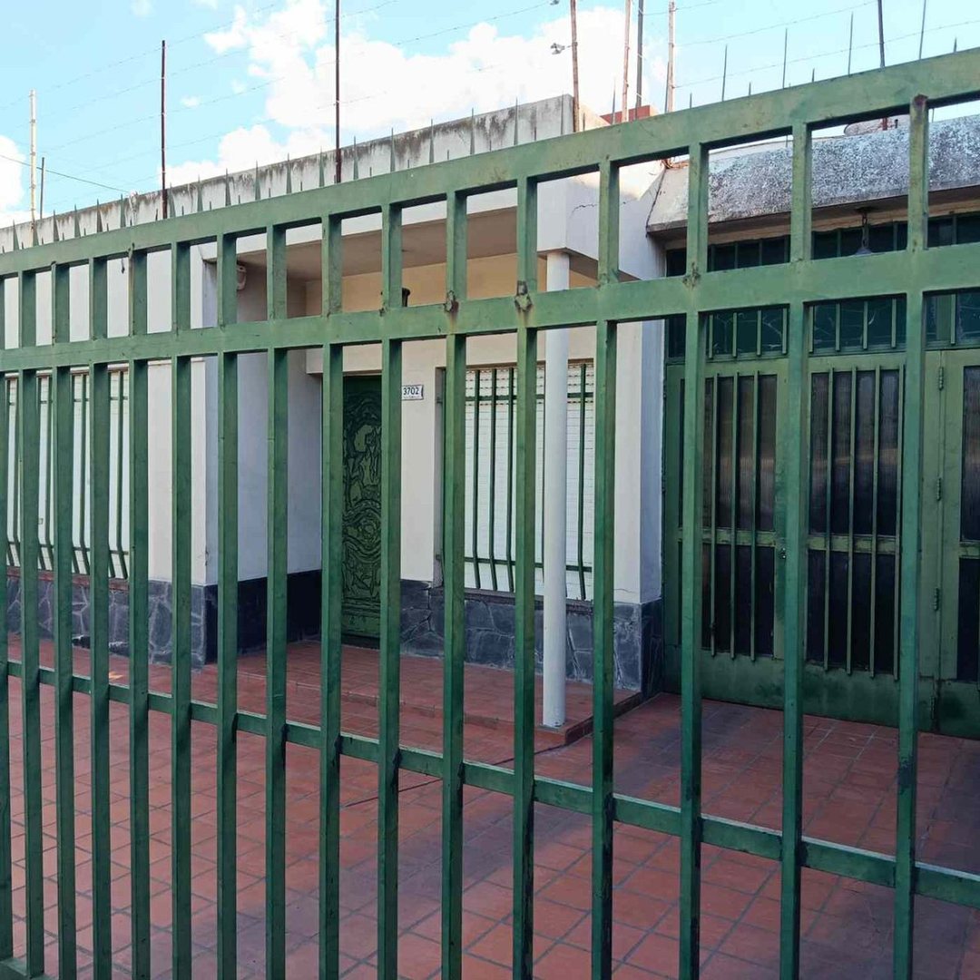 VENTA CASA DOS DORM Y DEPENDENCIAS MAS GALPON