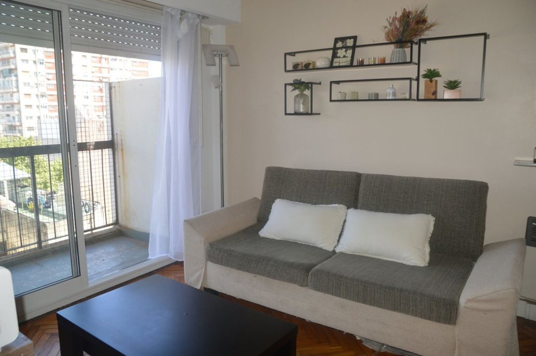 VENTA DEPTO. 3 AMB C/SERV. PALERMO BALCÓN