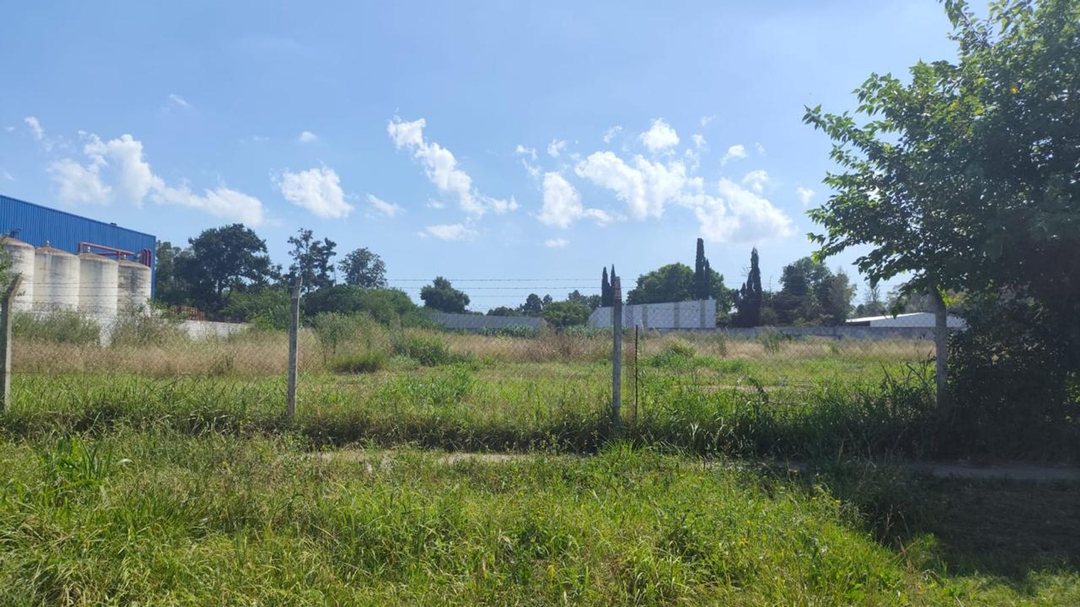 Lotes de 345m2 en Barrio Parque - Moreno