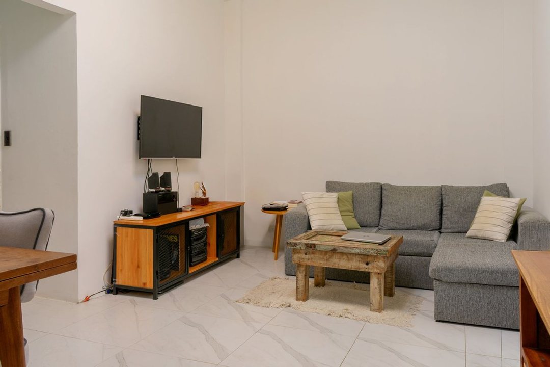 VENTA DEPTO 2 AMB. con dependencia PB AVELLANEDA