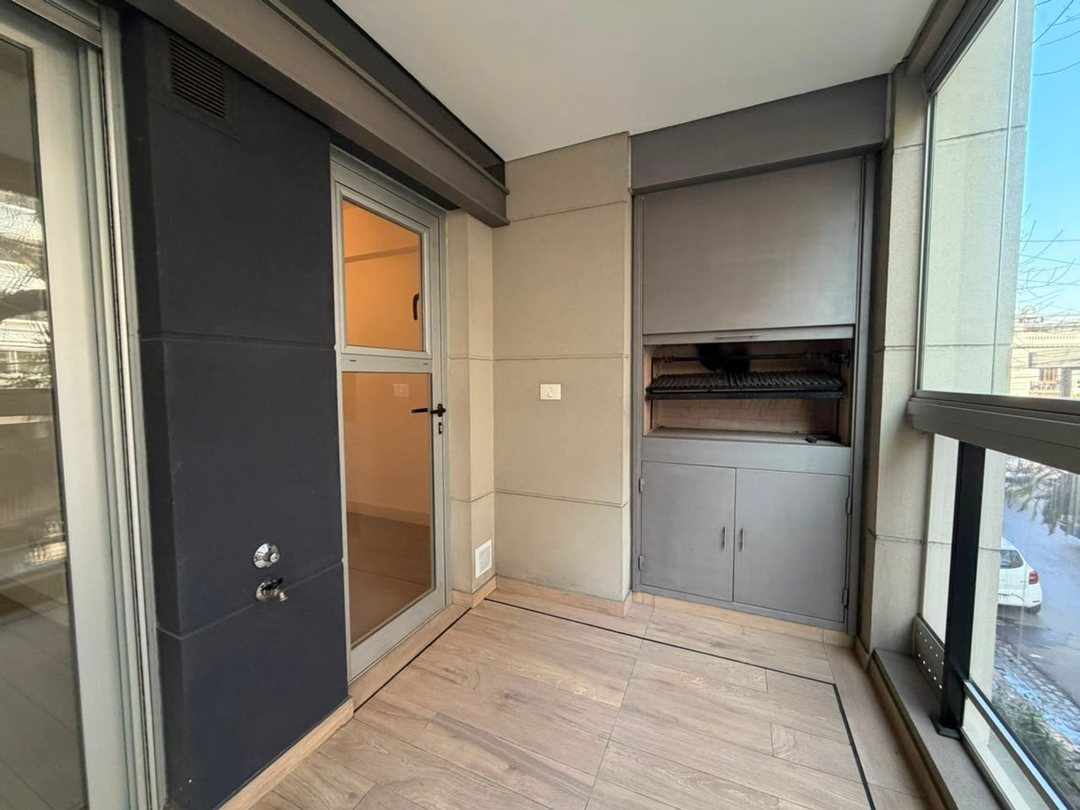 VENTA 4 AMB C/2 BALCON Y PARRILLA 1 COCH CABALLITO