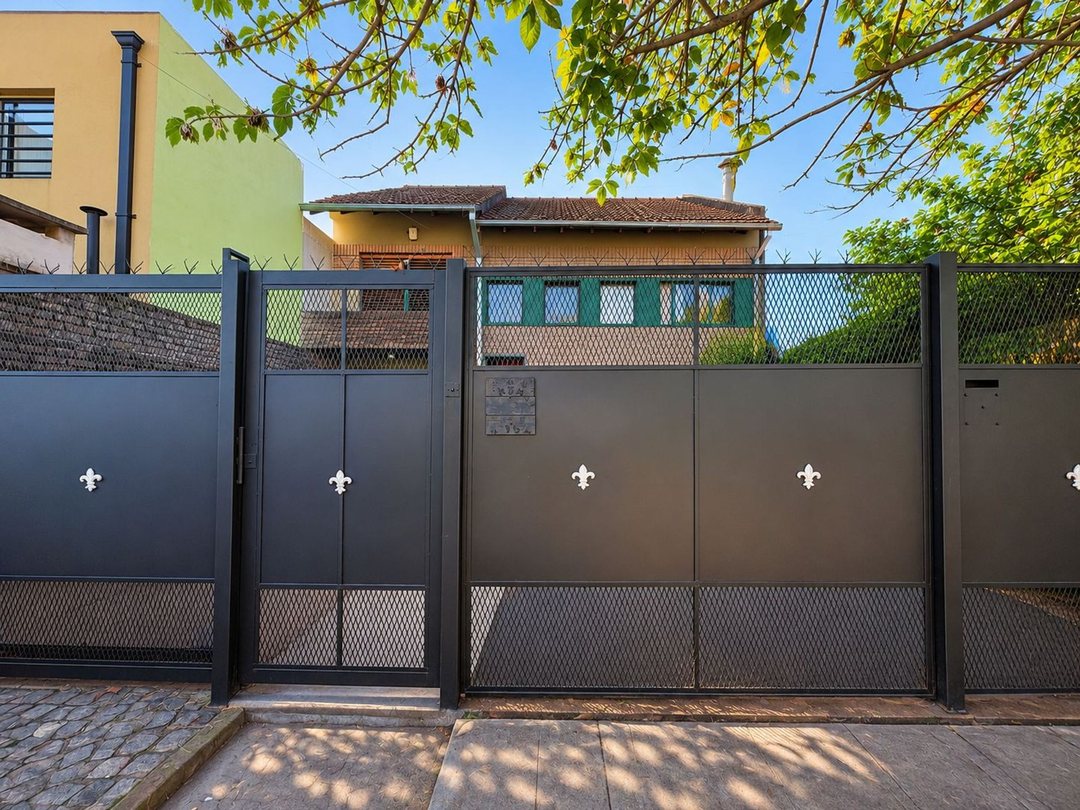 VENTA CASA 4 AMBIENTES MUÑIZ