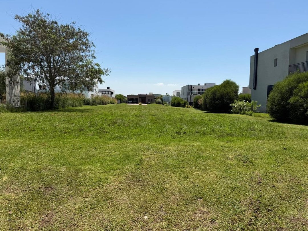 GREENVILLE LOTE INTERNO 750M2 G66