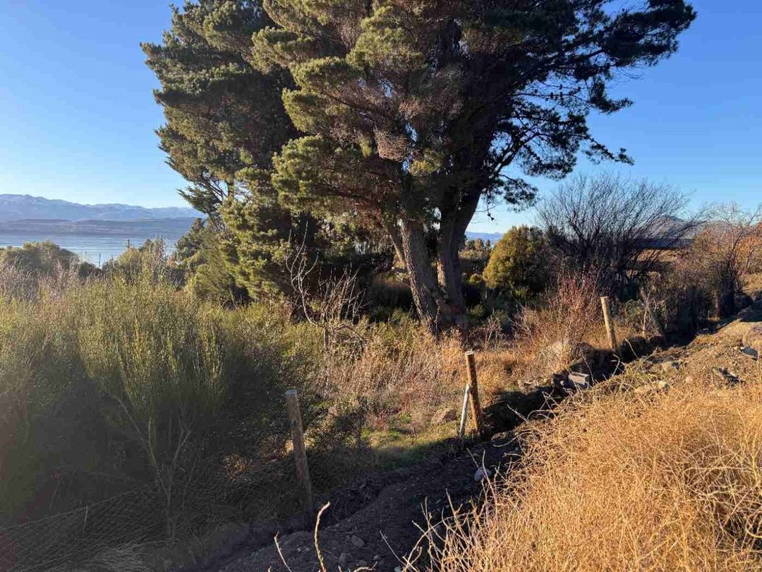 Lote con vista al lago en Bariloche Costa del Sol