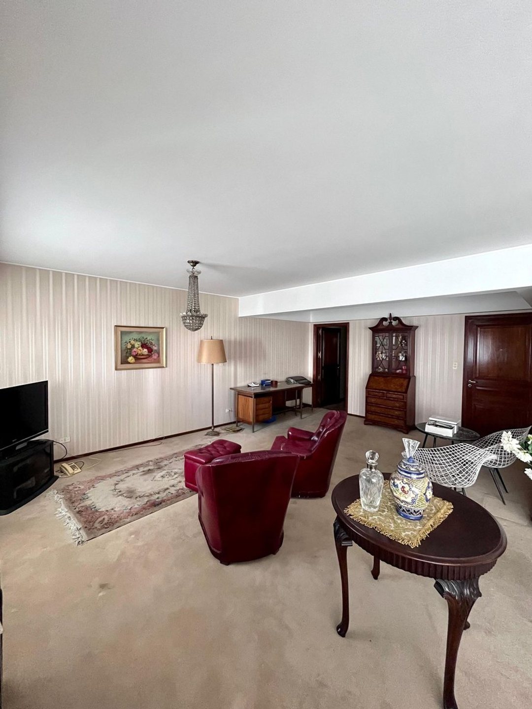 VENTA DEPTO. 4 DORM. FRENTE SHOPPING DEL SIGLO
