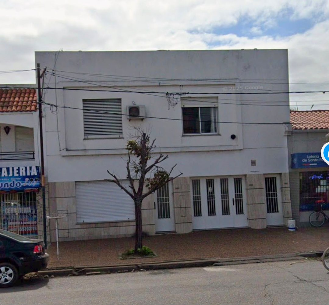 SE VENDE EXCELENTE PLANTA BAJA 3 DORMITORIOS
