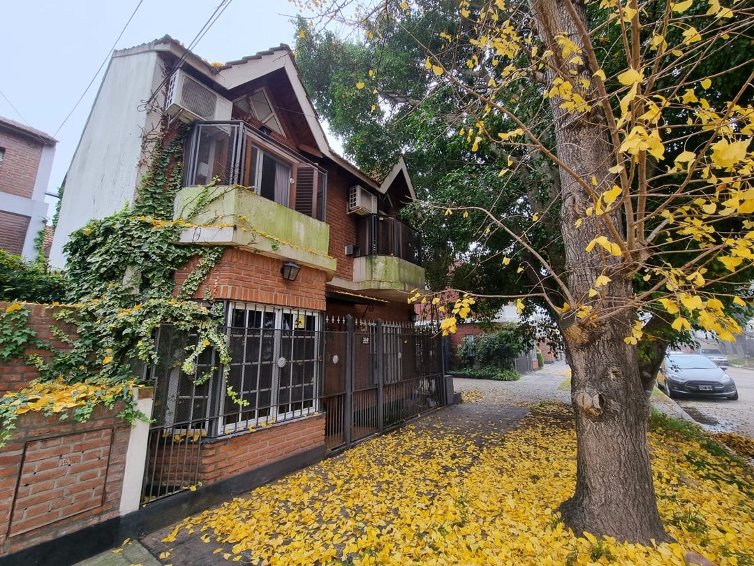 VENTA DÚPLEX 3 AMB PATIO COCHERA APTO CRÉDITO