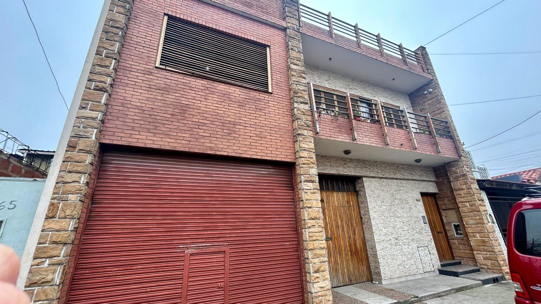 VENTA LOTE PROPIO CASA 5 AMB + LOCAL - RAMOS MEJIA