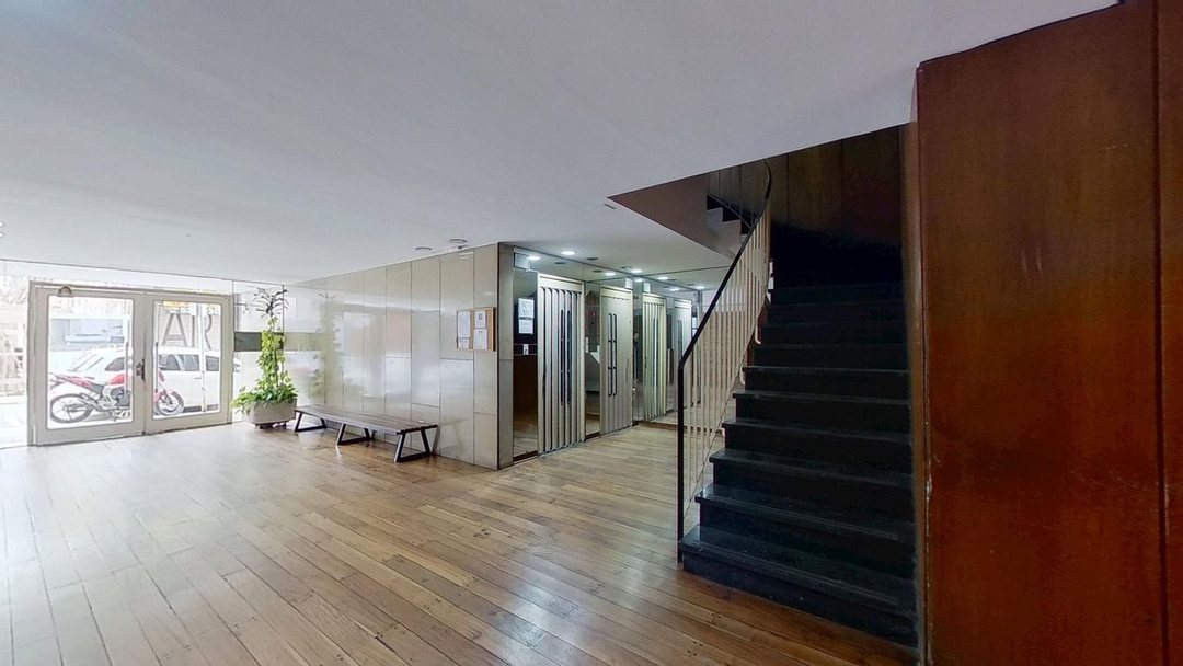 VENTA 2 AMB 8°PISO en MONSERRAT