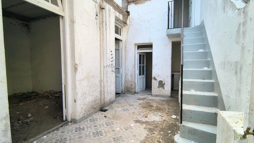 VENTA PH - 3 AMB CON PATIO -A REFACCIONAR- PALERMO