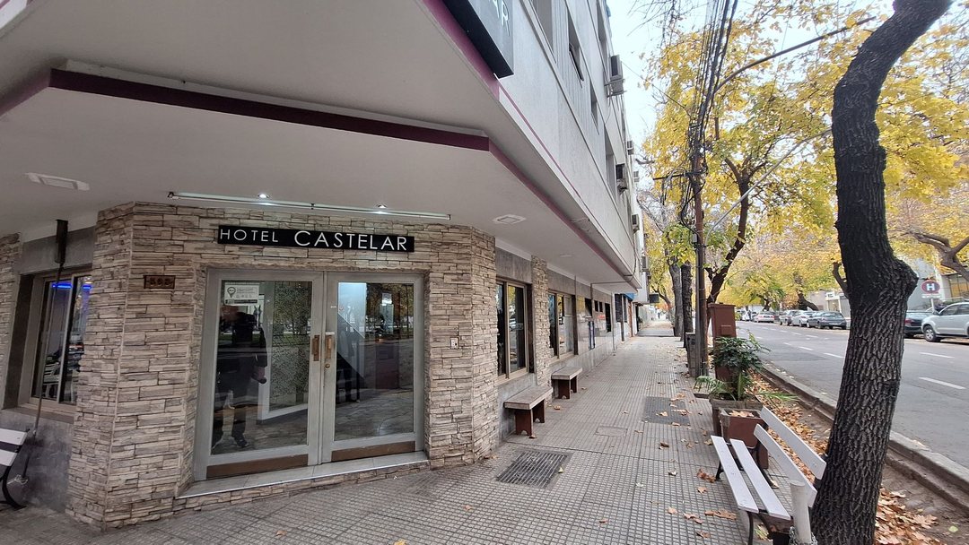 Venta Hotel Castelar en Ciudad de Mendoza