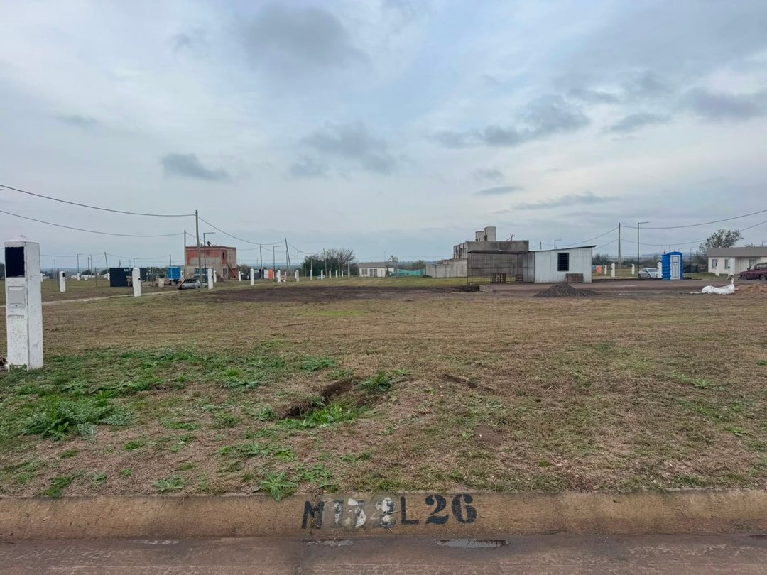 VENTA TERRENO RESIDENCIAL 262 M2. DOCTA CENTRAL