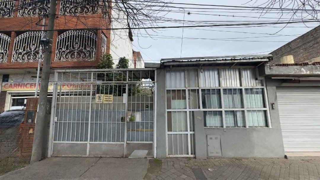 LOCAL CASA Y GALPON EN VENTA ZONA SUR