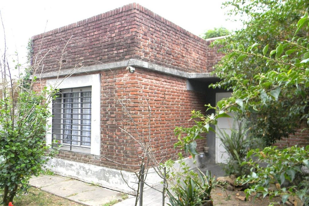 CASA EN JOSE C. PAZ
