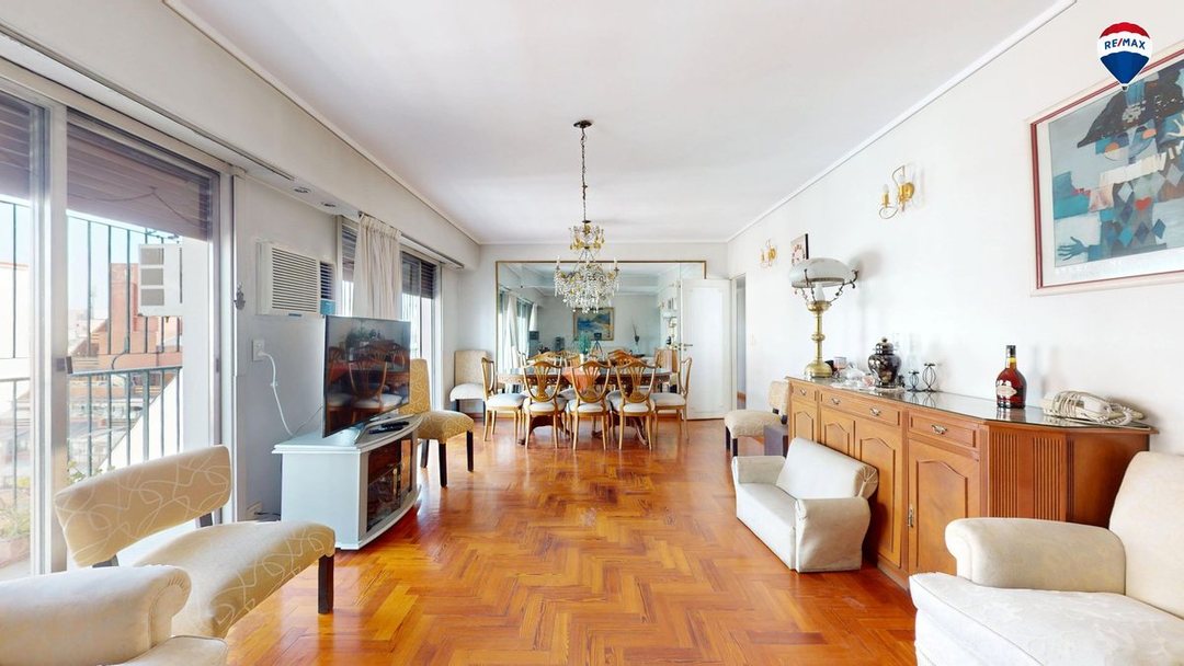 VENTA DPTO 4 AMB CON DEPENDENCIA EN AVELLANEDA