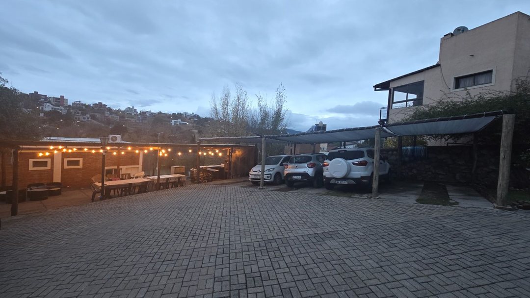 VENTA BLOQUE DE DEPARTAMENTOS EN CARLOS PAZ