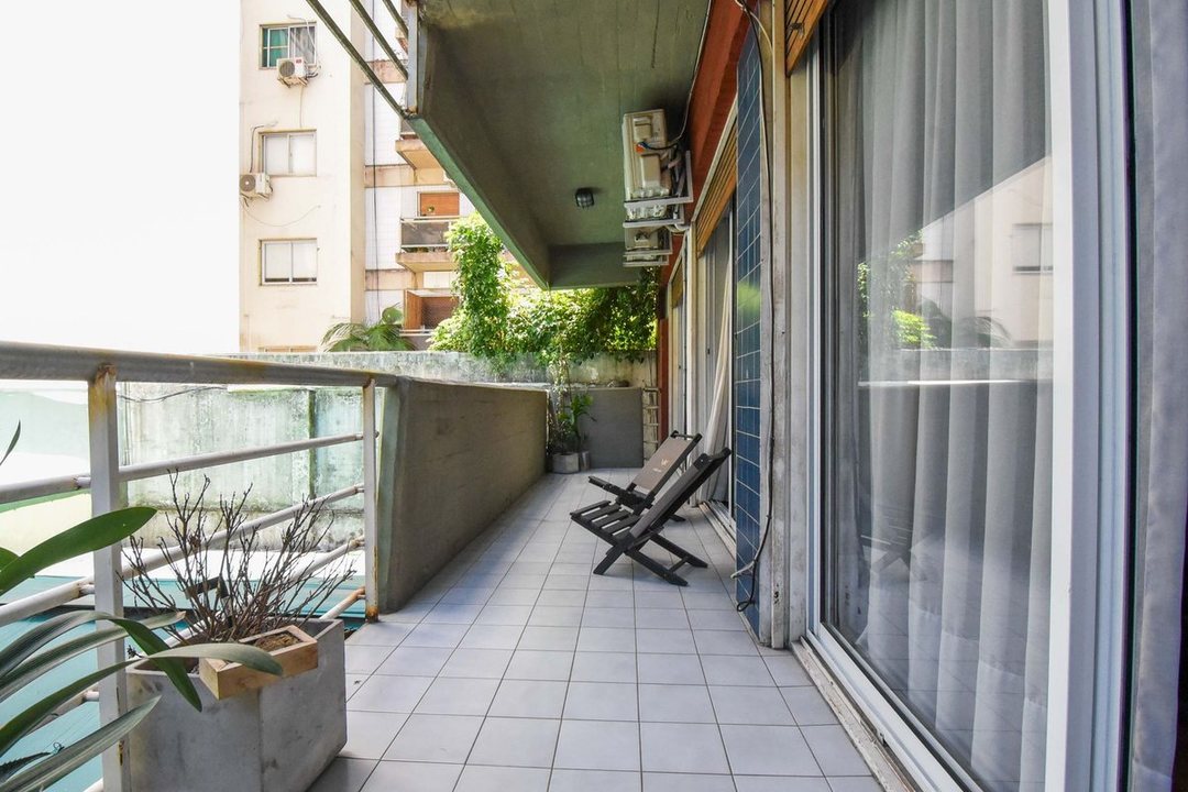 VENTA SEMIPISO 3amb COCHERA BALCON PATIO CABALLITO