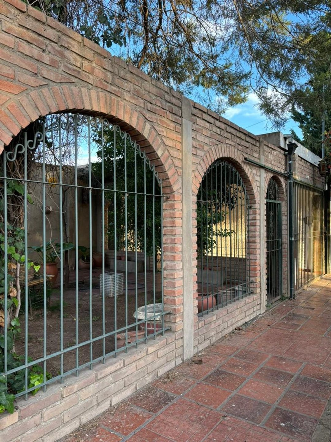 CASA DE OPORTUNIDAD EN B. Jardin San Luis