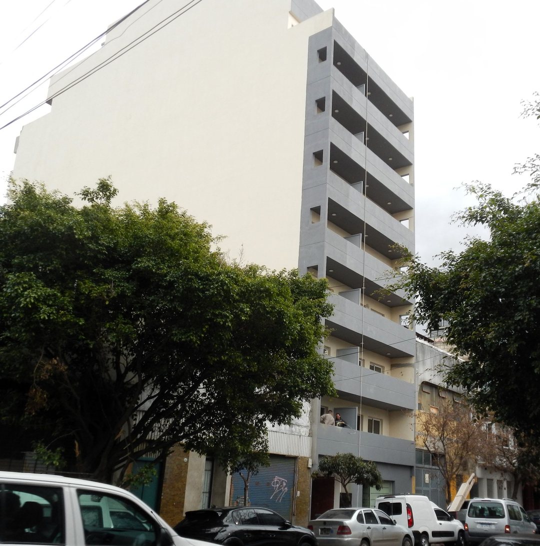 Venta a estrenar monoambiente, luminoso, apto prof