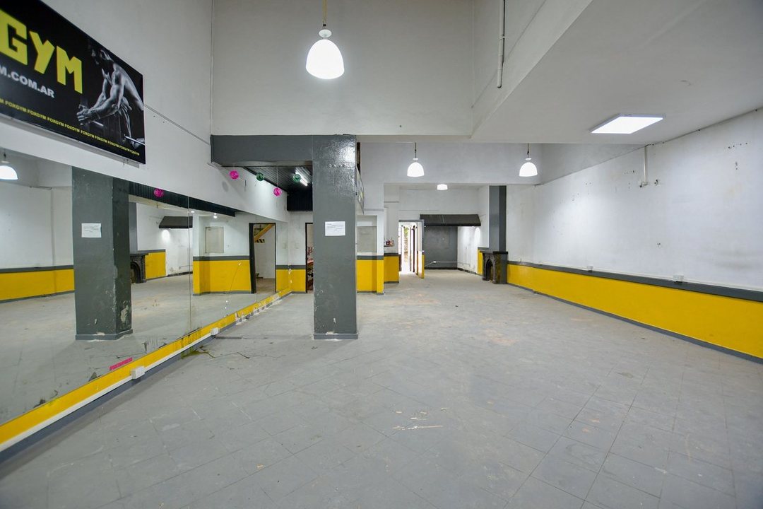 LOCAL EN VENTA EN LA PLATA CENTRO
