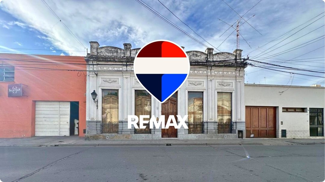 CASA EN VENTA MACROCENTRO 368 MT2