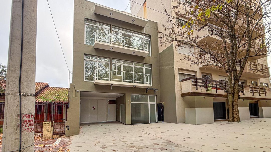 VENTA DPTO 2 AMB C COCHERA Y BAULERA A ESTRENAR