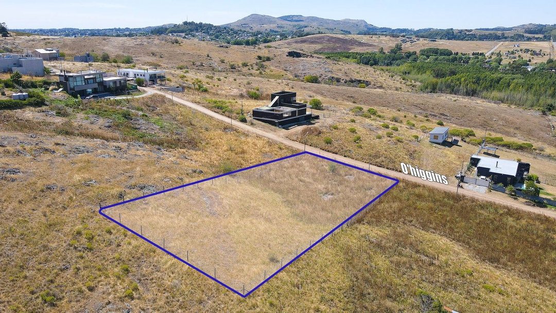 VENDO AMPLIO LOTE EN TANDIL