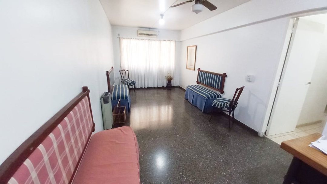 Departamento en Quinta sección frente a UTN