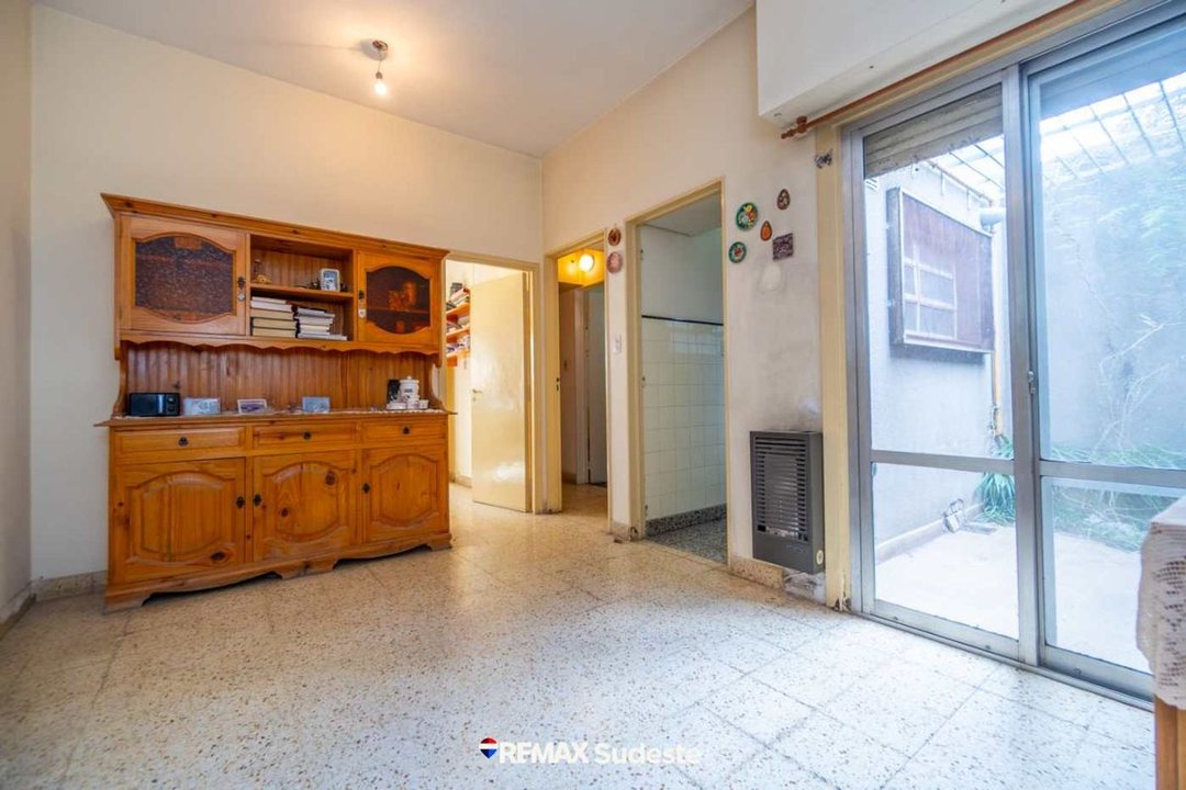 VENTA DEPARTAMENTO 3 AMB PLANTA BAJA TUCUMAN 100