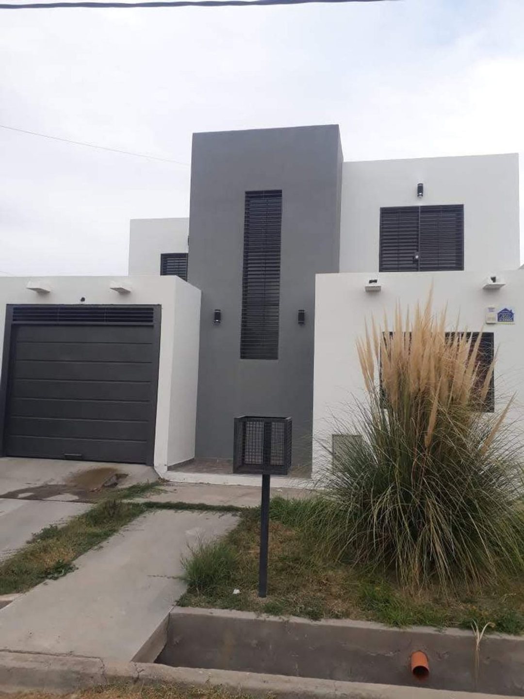 Casa en Venta en Barrio El Trébol San Martín (MZA)
