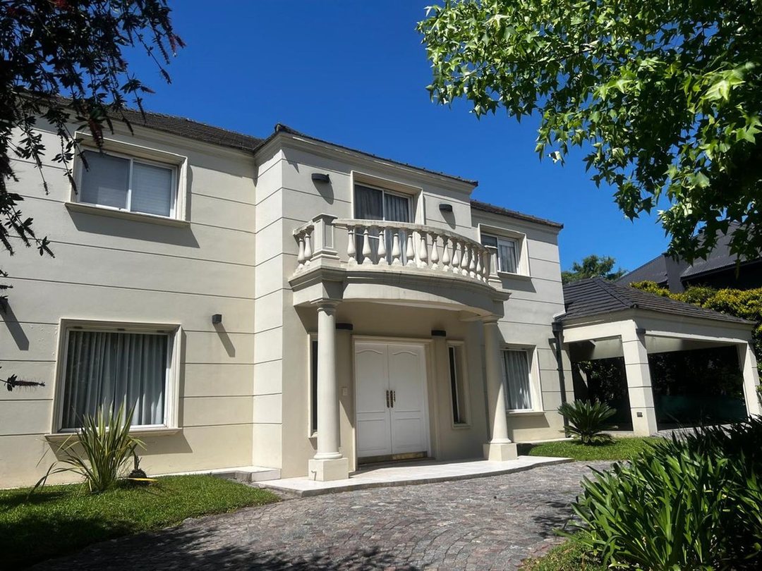 VENTA CASA 5 AMB B. CERRADO ESCOBAR APTO CREDITO