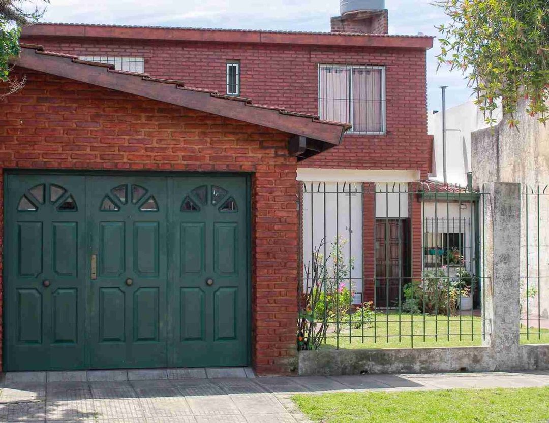 VENTA CASA MAS DEPTO  FINANCIAMIENTO DIRECTO