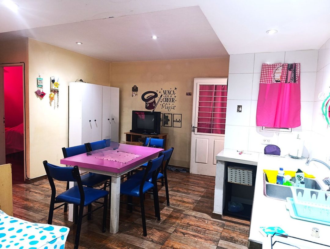 2 PH EN VENTA CON LOCAL EN MERLO