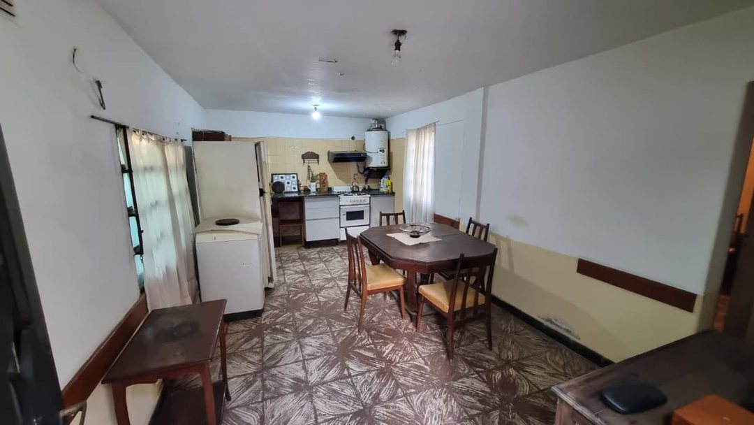CASA DE PASILLO EN VENTA 2 DORMITORIOS BELGRANO