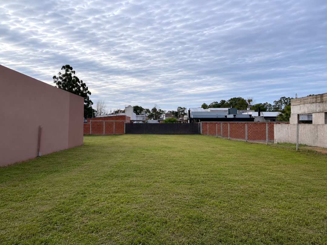 LOTE DE 12X32 EN LOS PORTEÑOS ESCRITURADO
