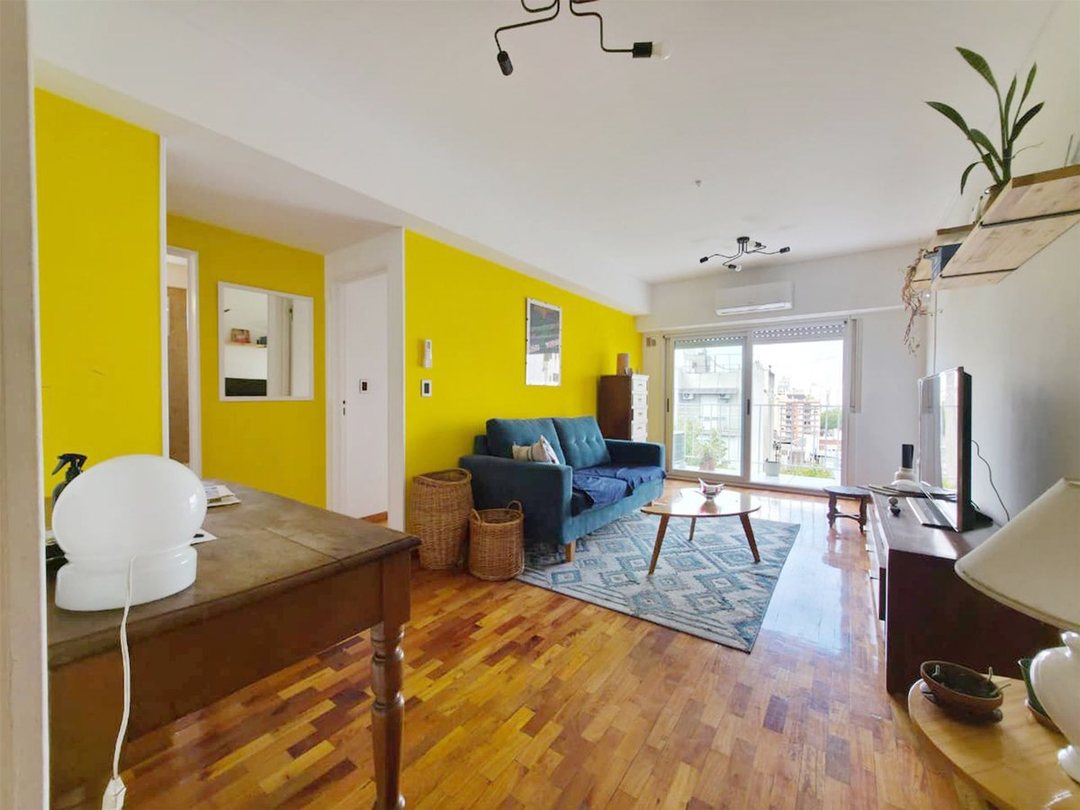 VENTA DEPTO 4 AMB BALVANERA CON BALCON AL FRENTE