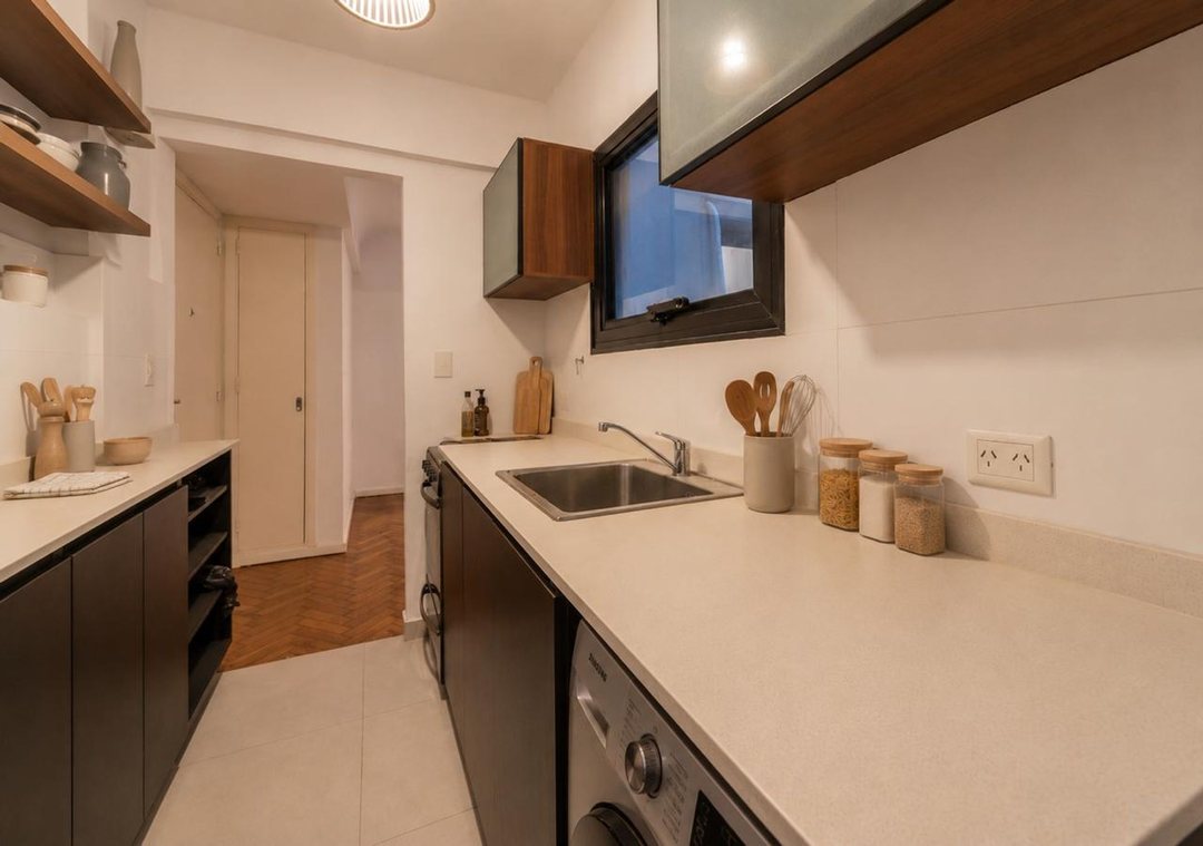 VENTA 2 AMBIENTES CON  RECOLETA CON BALCON