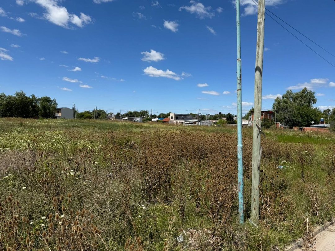 LOTE EN VENTA BERISSO 4690 M2