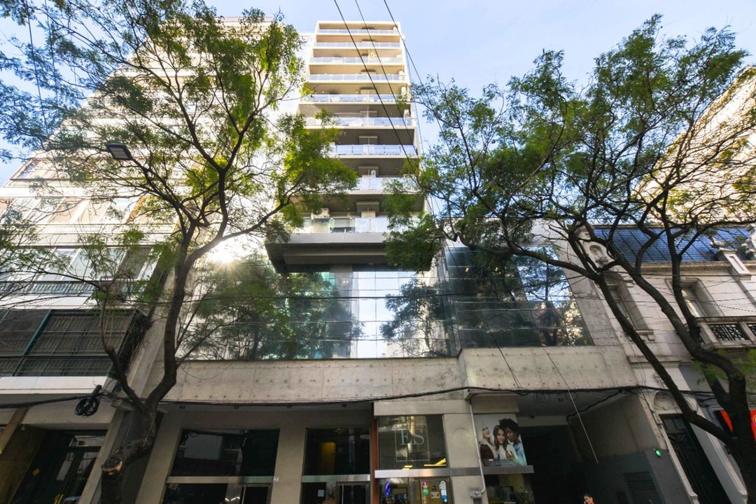 VENTA OFICINA CENTRO ROSARIO PISO EXCLUSIVO