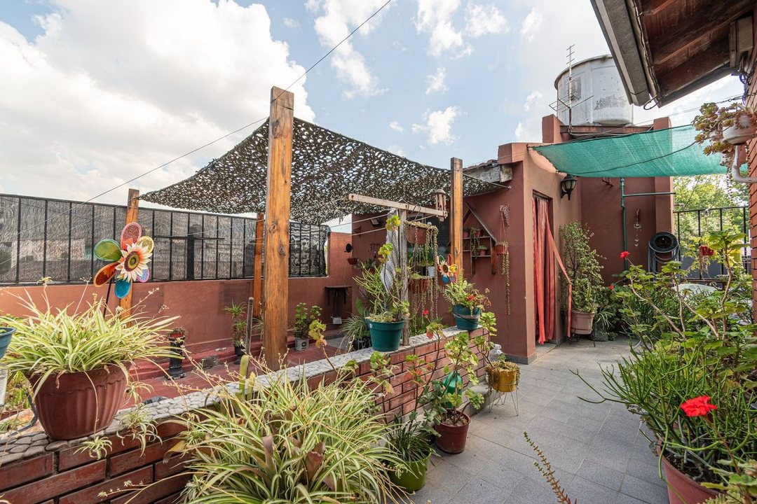 VENTA/PERMUTA MULTIFAMILIAR 5 AMB EN RAMOS MEJIA