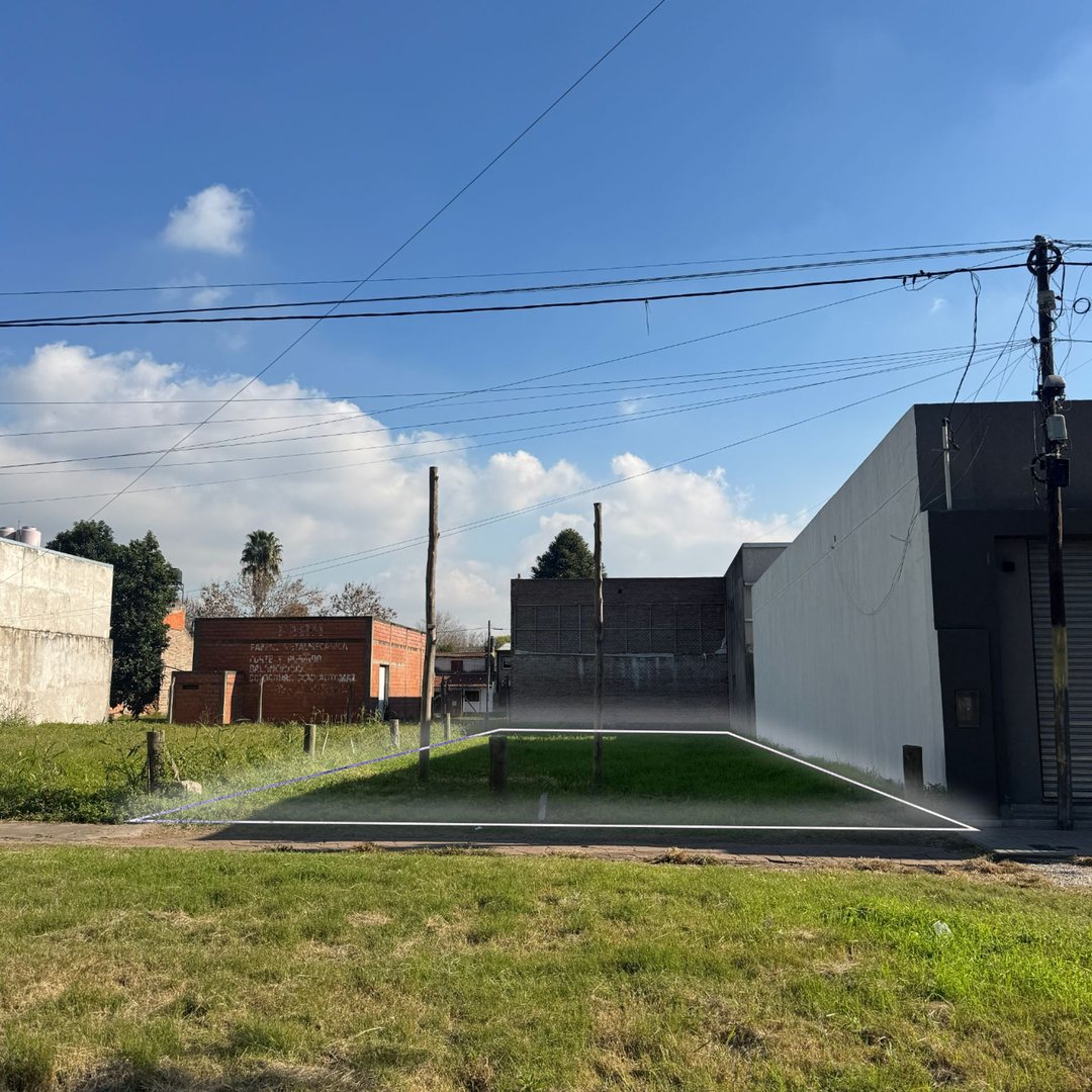 LOTE EN VENTA GRANADERO BAIGORRIA ZONA COMERCIAL