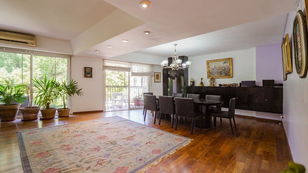 VENTA DEPTO. 5 AMBIENTES EN BELGRANO CON COCHERA.