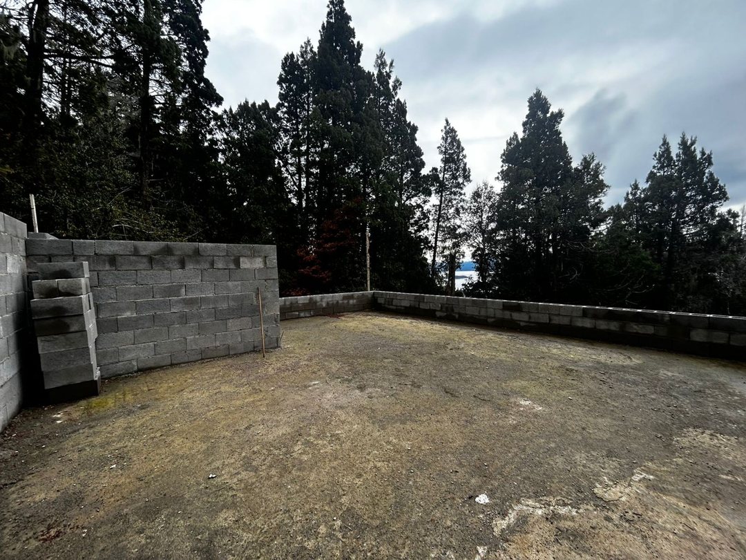 Cabaña con platea de 90 m2 Barrio Melipal 2