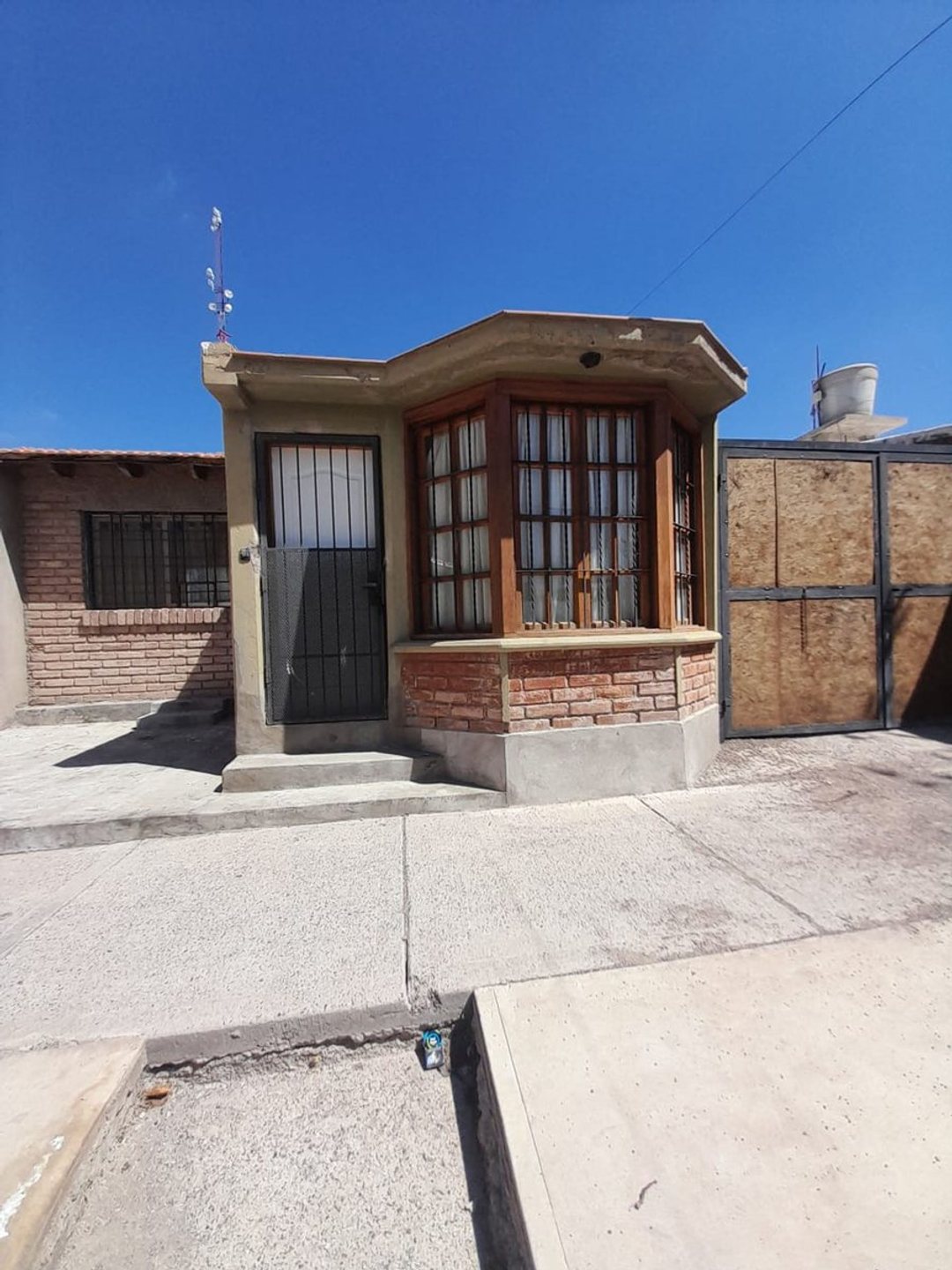 Casa Familiar